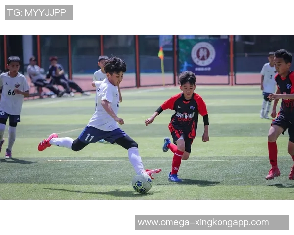 探索fs2you足球的魅力与激情,带你领略足球世界的无限可能与精彩瞬间 探索fs2you足球的魅力与激情,带你领略足球世界的无限可能与精彩瞬间